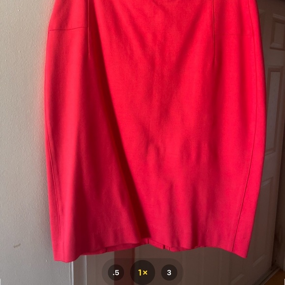 Skirt. New, but no tag. Never worn. - Picture 4 of 10